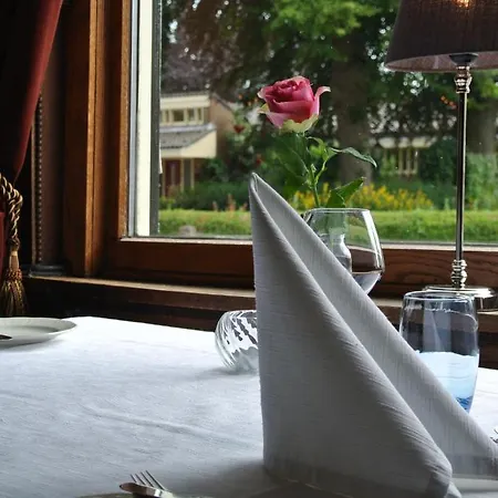 Restaurant Het Roode Hert 2* Bovenkarspel